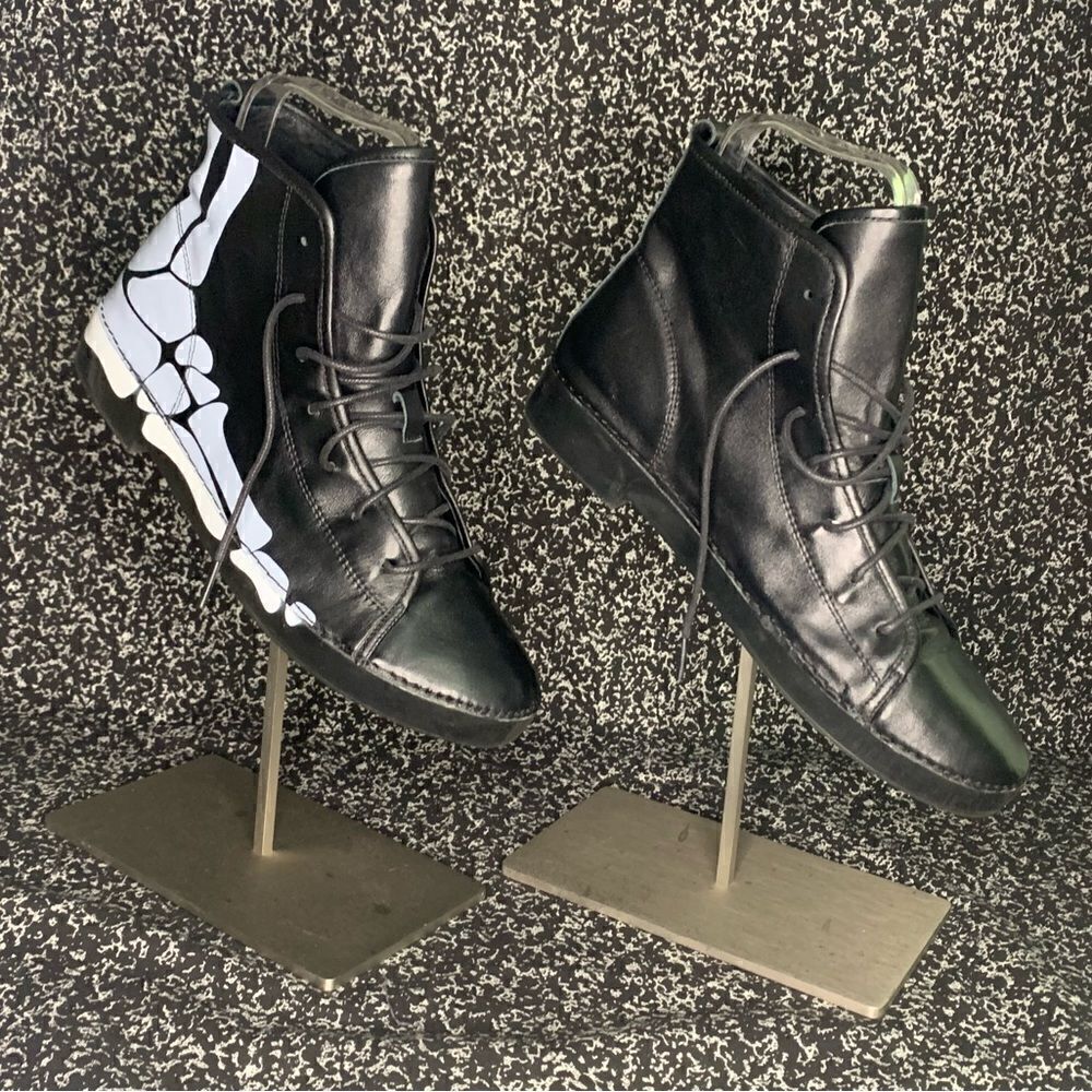 Skeleton Boots - image 2